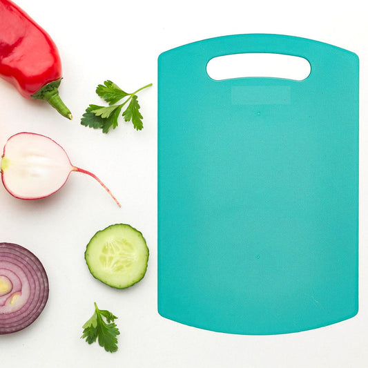 Plastic chopping board