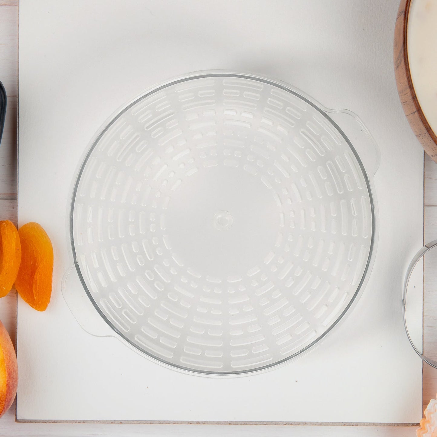 Food storage box with hollow rack for refrigerator