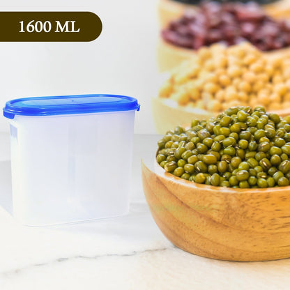 Plastic container with airtight lid