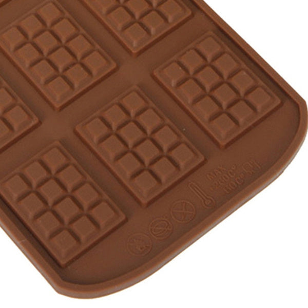 Chocolate bar mould in silicone with 12 slots