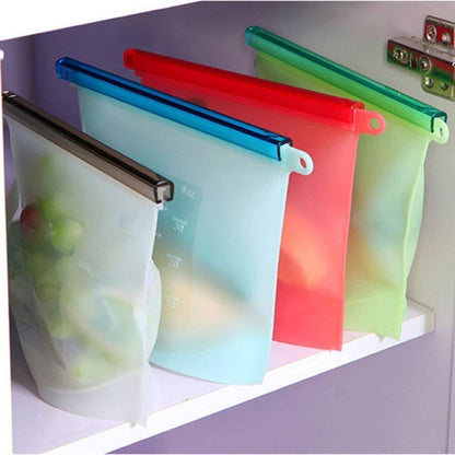 Detailed view of leakproof silicone storage bag