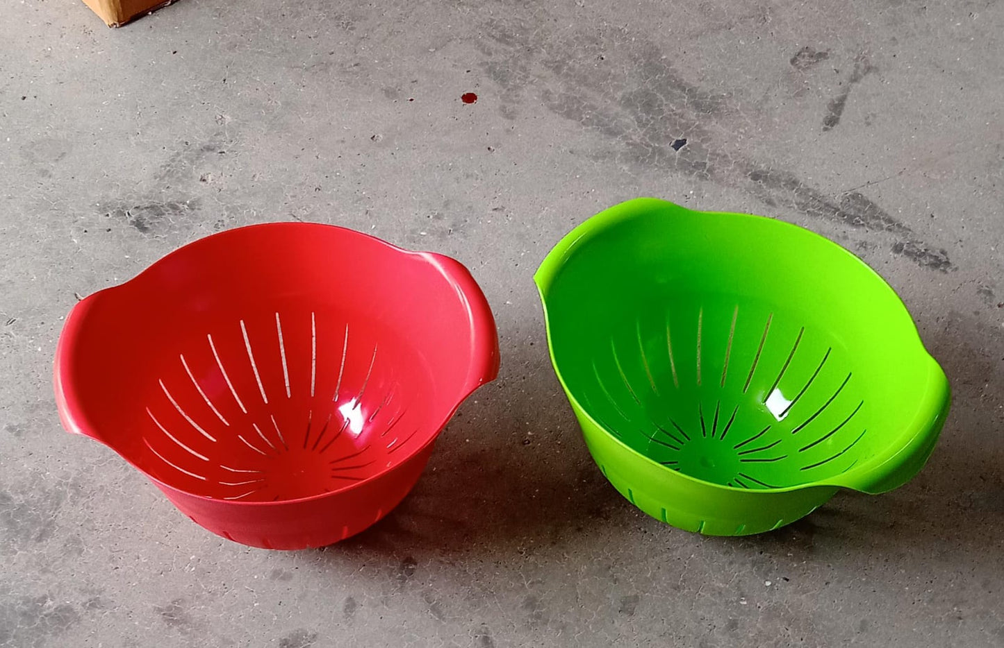 Strainer bowl for washing fruits and vegetables.